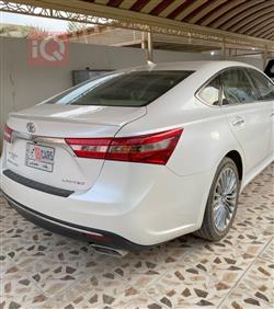 تويوتا أفالون